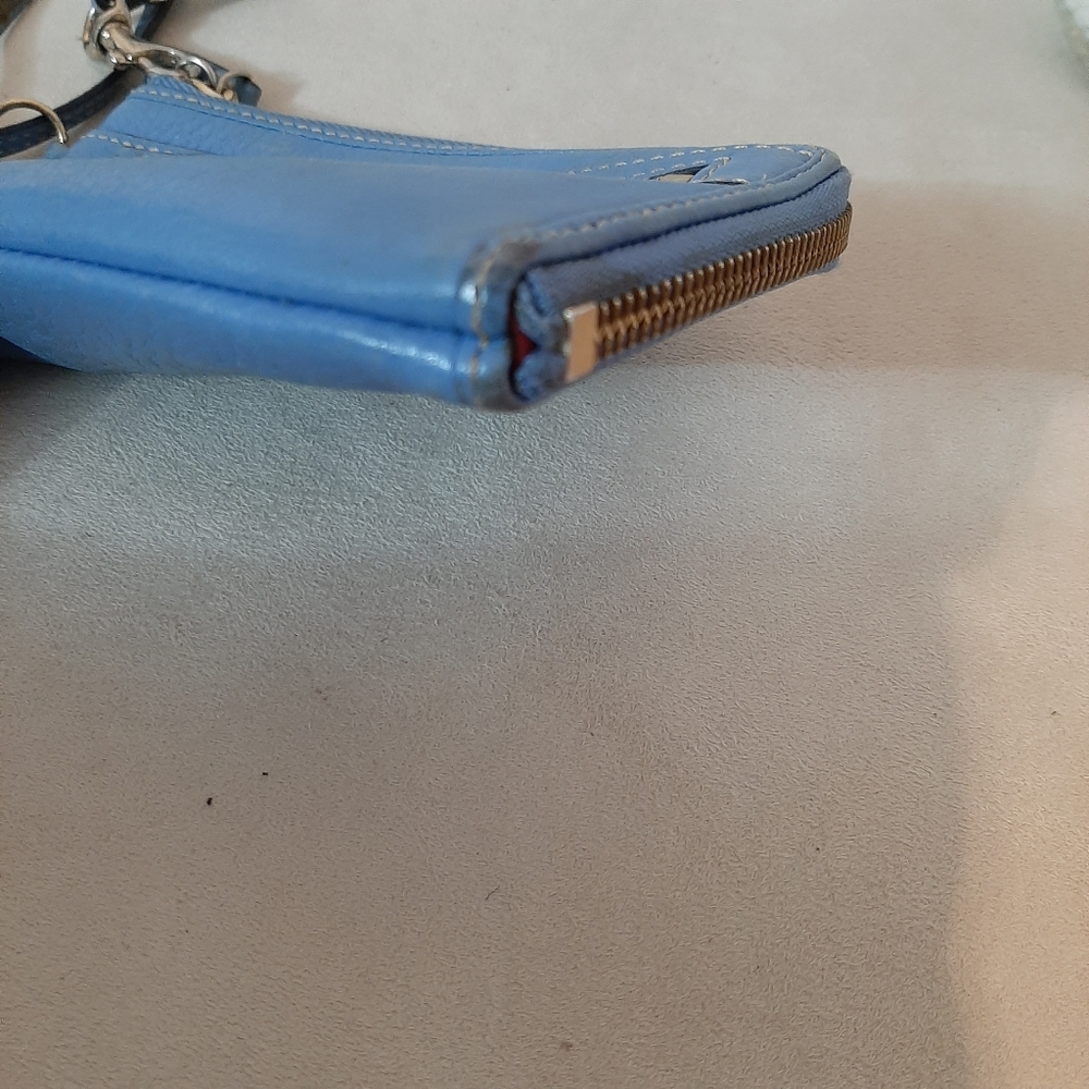 Dooney Bourke Blue Wristlet Bag - Picture 4 of 16